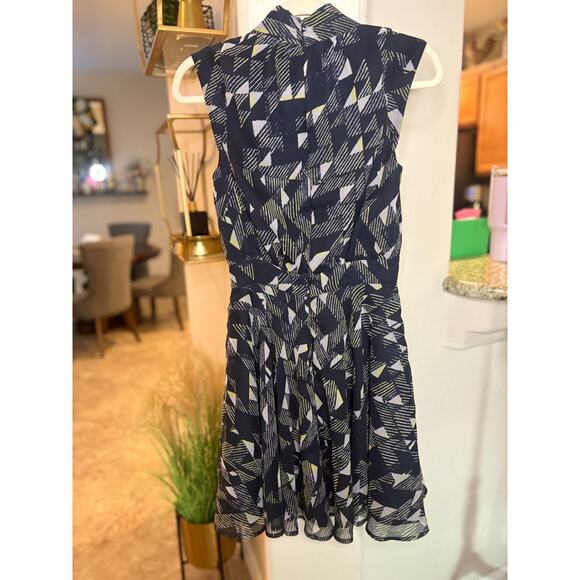 French Connection Geometric Print Fit and Flare Dress Size 2 - Picture 4 of 6